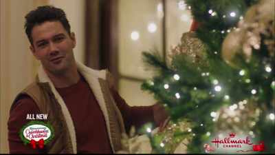 The plaza has so much
great history, - Christmas at the Plaza