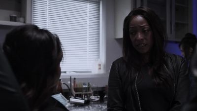 The poison will leave a dead end for Estes. - Z Nation