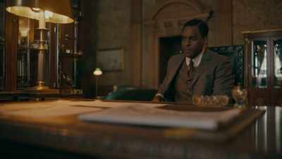 The porters have chipped
in what they could, - The Porter