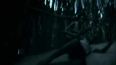 THE PROBLEM IS HER DESCRIPTION
OF WHAT SHE SAW IS VAGUE -- - Expedition Mungo