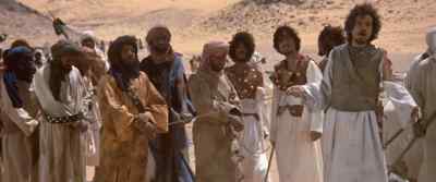 The Prophet refuses to attach the prisoners. - The Message