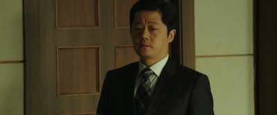 The prosecution has not provided
any concrete link - The Gangster, the Cop, the Devil