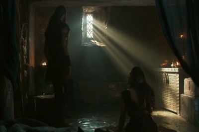 The queen demands
that we remain together, - Britannia
