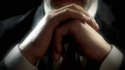 The question goes out
to mobsters everywhere: - History's Greatest Heists with Pierce Brosnan