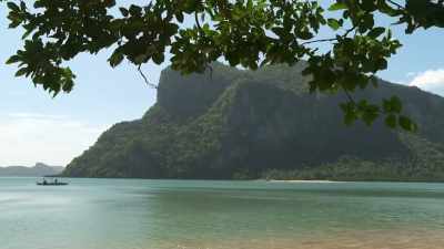 The reason why love
And devotion scares me - Naked and Afraid of Love