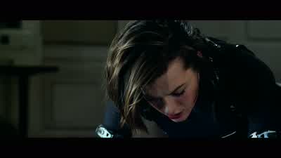 The Red Queen is determined to destroy all life on earth. - Resident Evil: Retribution