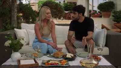 The rest of the
menu will be based - A Greek Recipe for Romance