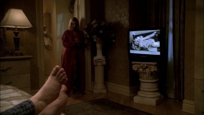 The ring looks beautiful on you. - The Sopranos