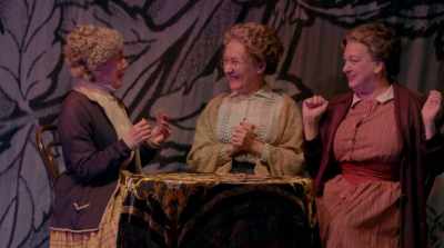 - The ruffled shirt!
- The ruffled shirt! - Funny Girl