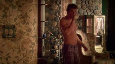 The sale's over. - Weeds