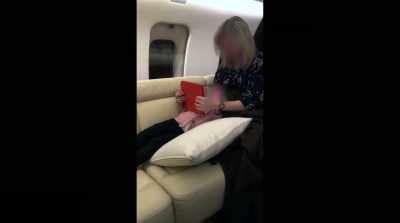 The same woman
that has a child with Simon. - The Tinder Swindler