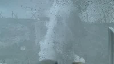 The sea wall! - Saving Private Ryan