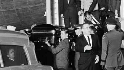 The Secret Service decided, - JFK: What The Doctors Saw