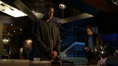 The serial number's
been removed - Black Lightning