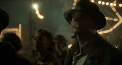The set is magnificent, - Nightmare Alley