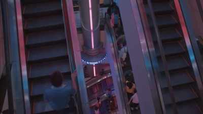 The setting is
an ordinary shopping mall, - The Story of Film: A New Generation