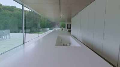 The seventy-five-foot
kitchen/living area is impressive, - Extraordinary Escapes with Sandi Toksvig