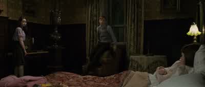 The sheets feel scratchy. - The Chronicles of Narnia: The Lion, the Witch and the Wardrobe