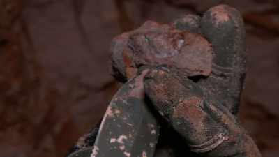 The shells, I think are really top
quality. - Outback Opal Hunters