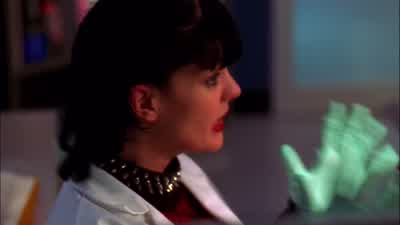The shooter was long range. - NCIS
