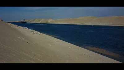 The shots,
the sheer vistas, - Spielberg