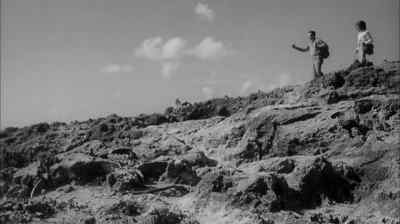 The signal's very strong now. - Frankenstein Meets the Spacemonster