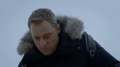 - The signature is off.
- It's not my device. - Resident Alien