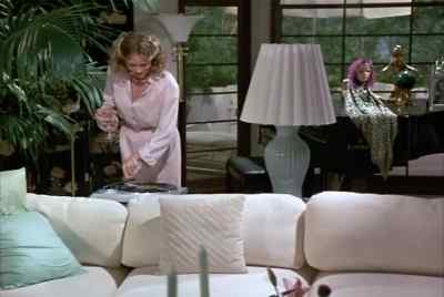 The silly sexist... - Moonlighting