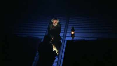 ― The sister's fatter. Uncle Ewan?
― Aye. - Great British Theatre