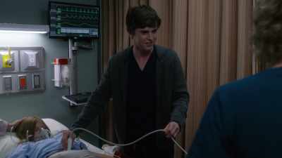 The small bowel
is twisted around - The Good Doctor