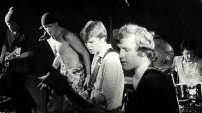 ♪ The smile of disbelief♪ - Midnight Oil: The Hardest Line