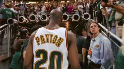 The Sonics lose the first three, - The Last Dance
