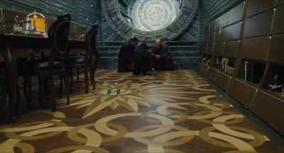 The space only allows for a very small person - Snowpiercer