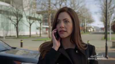 The stain on Mitzi's dress. - Cut, Color, Murder