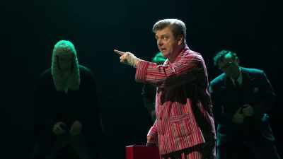 'The state will come between
the doctor and patient.' - National Theatre Live: Nye