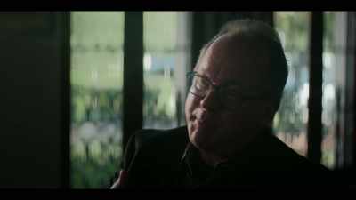 The story appears to the person. - Beyond: UFOS and the Unknown