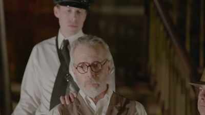 The strange prophecy that guided
his life is shattered. - True Terror with Robert Englund