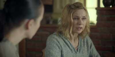 The strange thing was that Sarah
didn't remember that. - The Darker the Lake