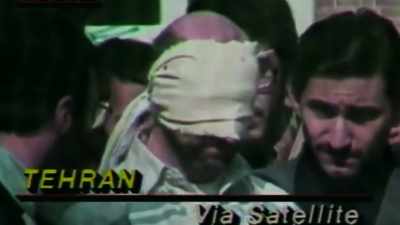 The students want
the deposed Shah - A Revolution on Canvas