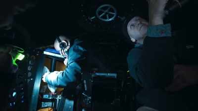 The sub pilots
are well drilled for emergencies. - Blue Planet II