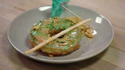 The sugarcane, I think
gives it a nice touch.
Uh, but presentation-wise, - No Recipe Road Trip With the Try Guys