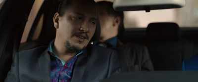 - The tail is turning around.
- In the cab? - Contract to Kill