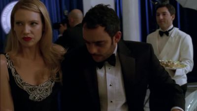 The tall one thinks you're hot. - Fringe