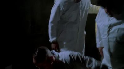 The tattoos, there's a maze. - Prison Break