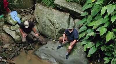 ‐ The team's gas‐powered
pump quickly lowers - Lost Gold of World War II