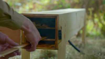 The technique softens wood by
steaming it in a box, - Handmade: Britain's Best Woodworker