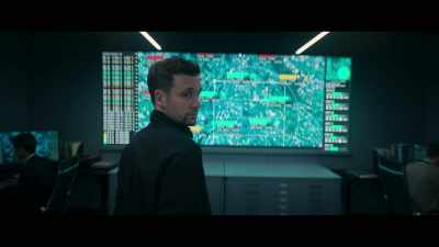 "The Thinker or the Stinker?" - The Day of the Jackal