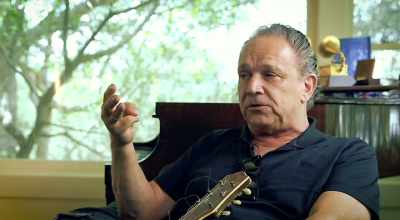 The three fathers
would switch off, - Jimmie & Stevie Ray Vaughan: Brothers in Blues