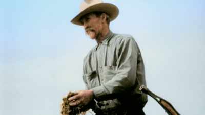 the-topsoil-has-no-moisture-left-to-hold-it-together - America in Color