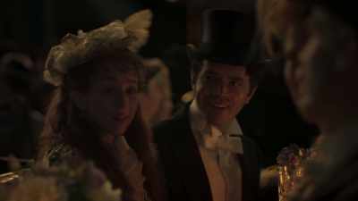 The town is just waiting for you - The Gilded Age